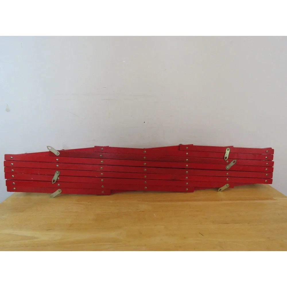 49 RED Vintage Wooden Accordion Peg Rack Wall Mount Hanger Expandable RARE